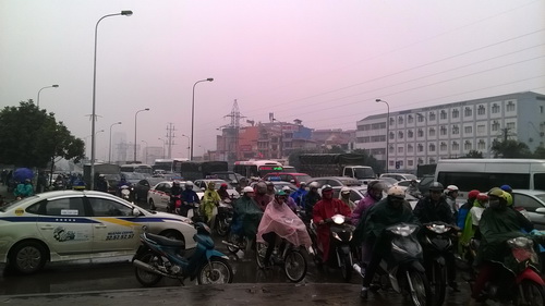Hà Nội ùn ứ giao thông ở nhiều tuyến đường ảnh 8